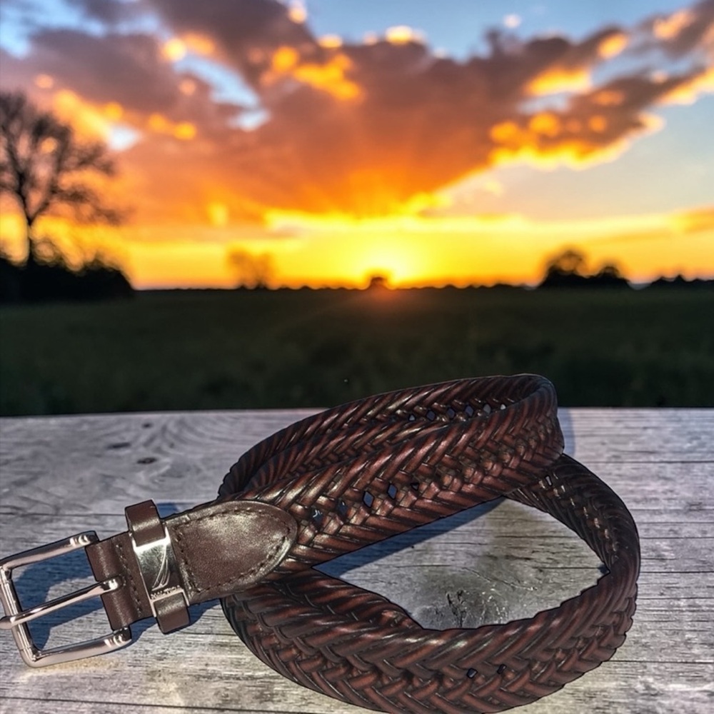 🎁 Nautica Belt NWOT Size 38 🍺